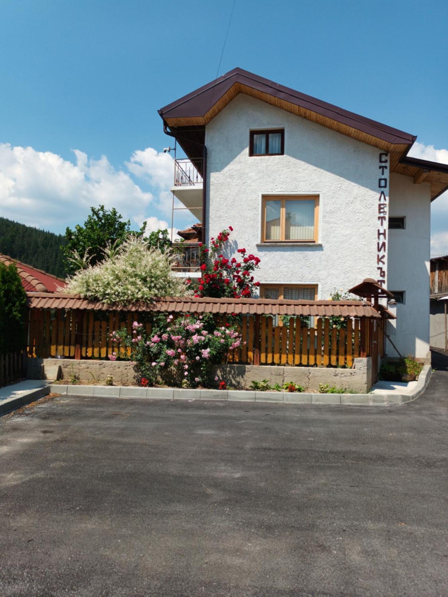 Guest House Stoletnika Iagodina Exterior foto